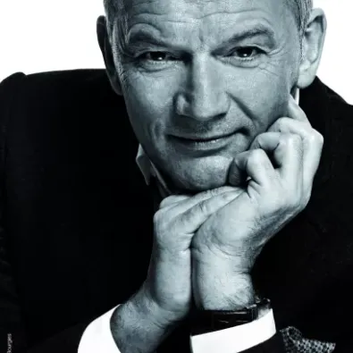 Le bonheur se trouve sur une plage en Italie