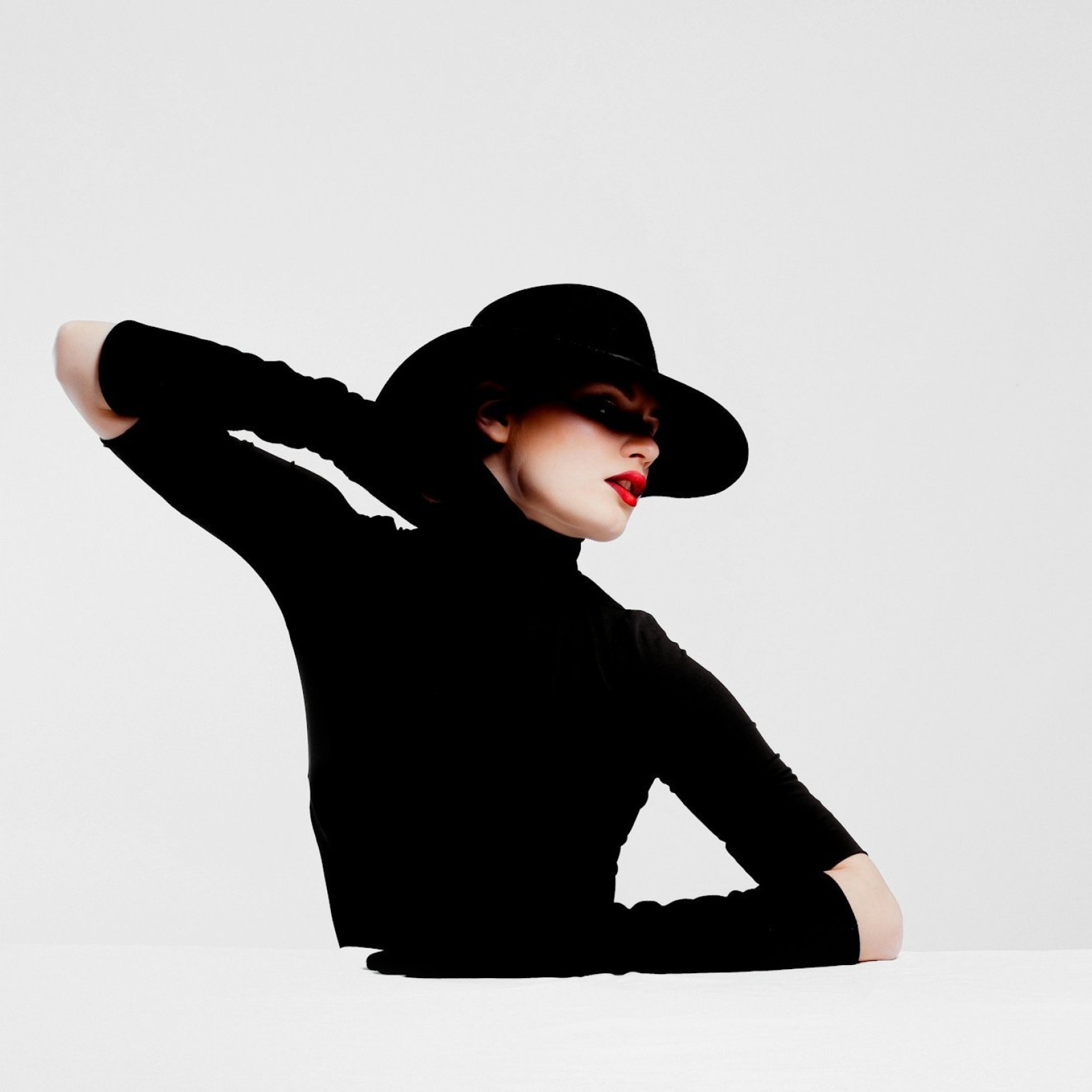 Irving Penn, la grammaire silencieuse de la mode