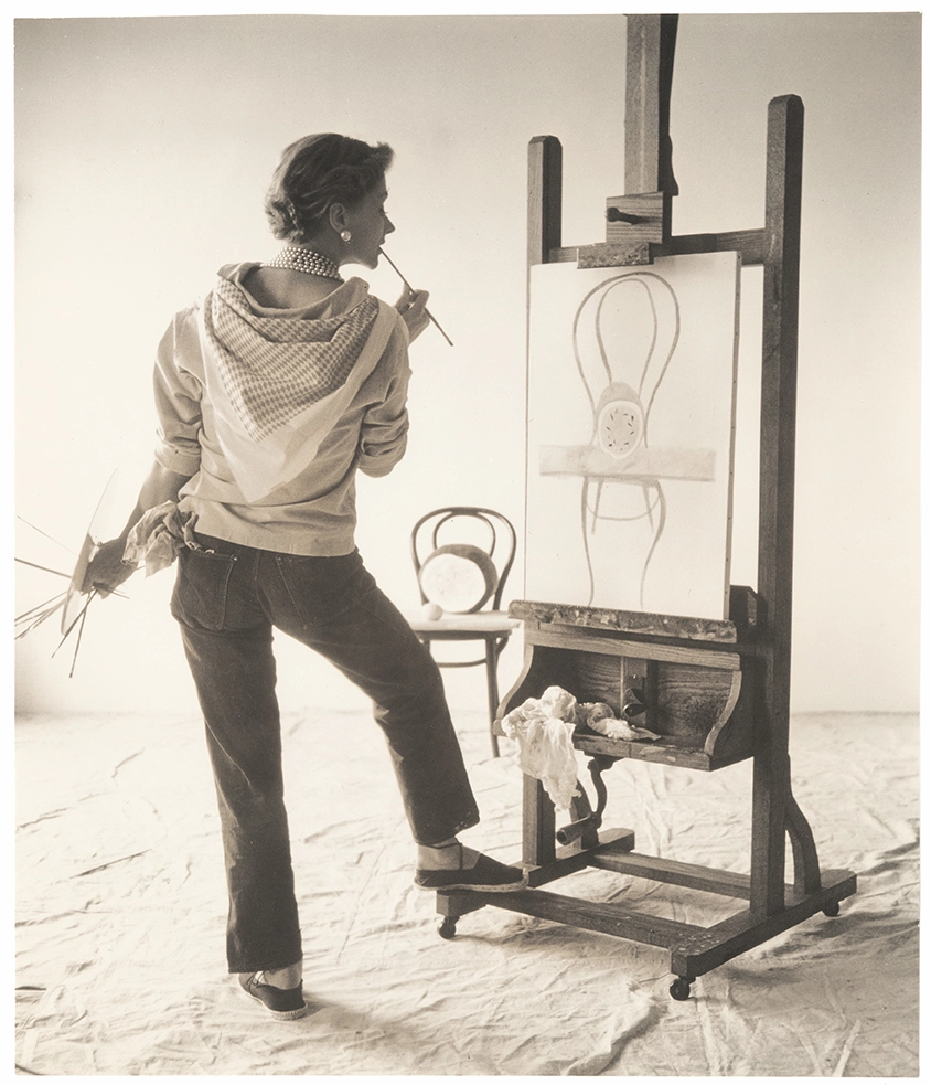 Irving Penn, Sans titre, variante couleur pour Vogue US, 1er août 1949 Tirage gélatino-argentique Prêt de l’Archive Tom Penn © The Irving Penn Foundation